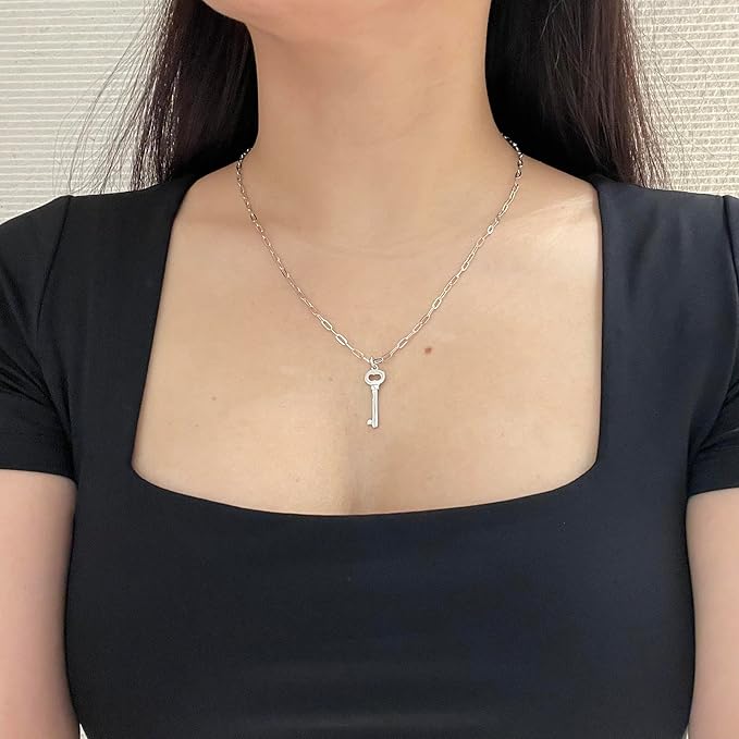 925 Sterling Silver 0.02 Ct Natural Canadian Diamond Key Pendant & Paperclip Chain