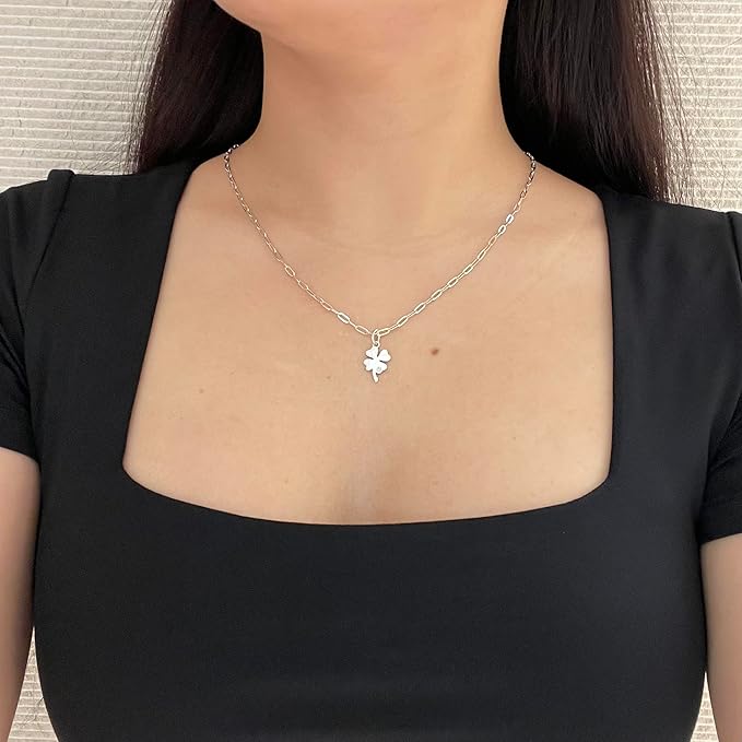 925 Sterling Silver 0.02 Ct Natural Canadian Diamond Four Leaf Clover Pendant & Paperclip Chain